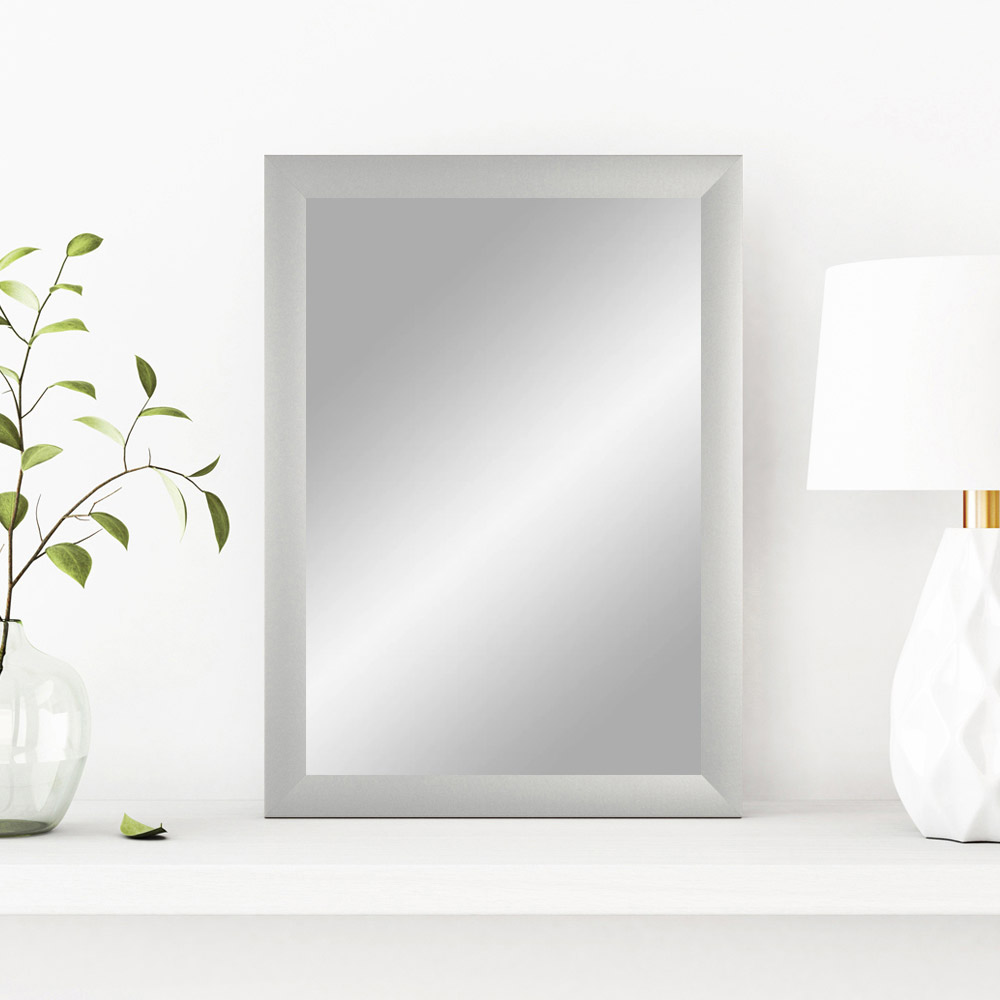 EXCLUSIV Wandspiegel nach Maß (Silber-matt), Maßgefertigter Spiegelrahmen inkl. Spiegel und stabiler Rückwand mit Aufhängern